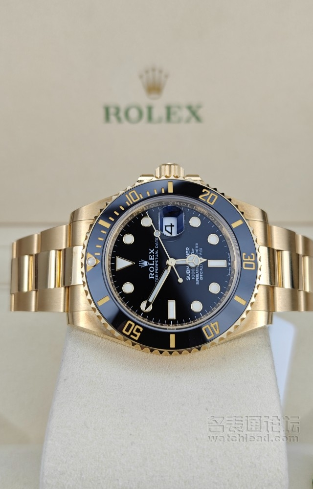 Pre-Owned Rolex Submariner Date 126618LN-0001 | 41mm Solid 18K Yellow Gold Black Cerachrom Bezel Black Dial Cal.3235 Automatic Luxury Diver Watch, Used Good Condition